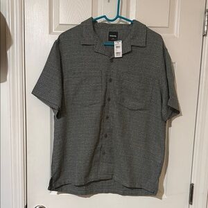 RSQ Gray Short Sleeve Button Up Shirt